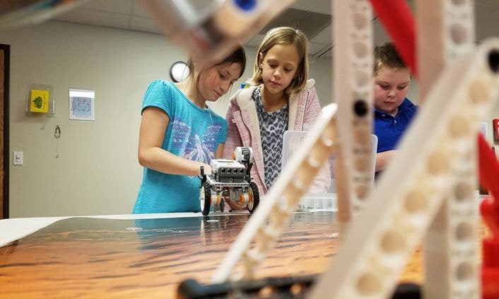 Homeschool robotics students